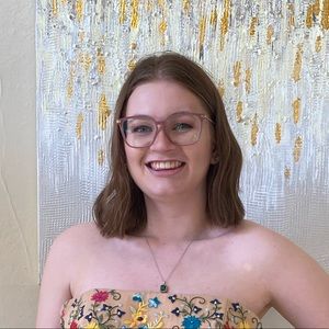 Meet your Posher, Ellie